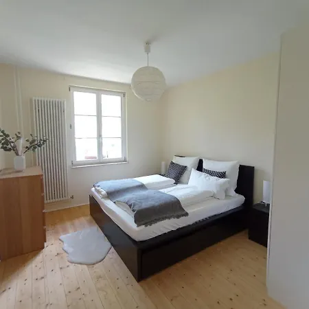 Lägenhet Komplette Wohnung Mit Kamin Und Fussbodenheizung & Kostenlosen Wlan *