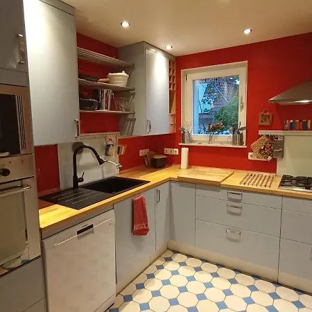 Komplette Wohnung Mit Kamin Und Fussbodenheizung & Kostenlosen Wlan Lägenhet *
